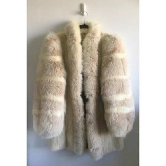 Vintage Authentic Fox Fur Coat - Picture 2 of 5